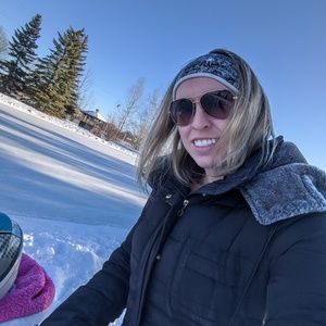 Meet your Posher, Casey